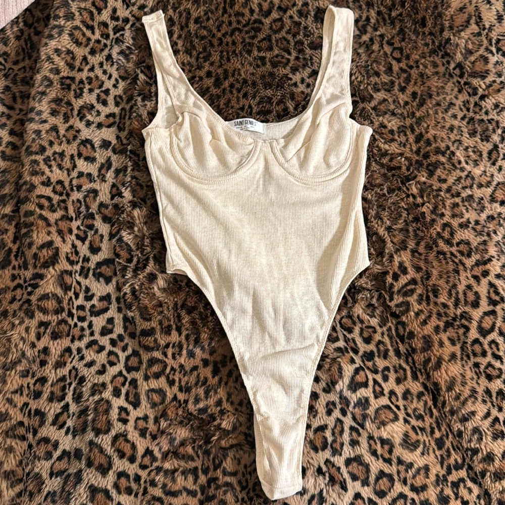 Ribbed bodysuit